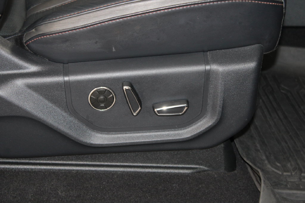 Used 2022 Ford F250 Platinum AWD/4WD image 29