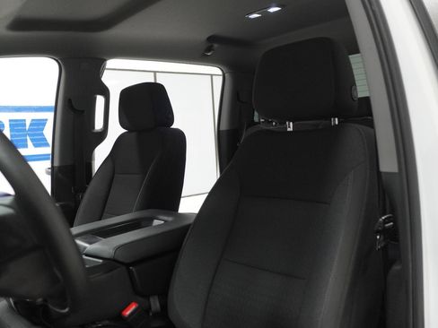 Used 2022 Chevrolet Silverado 1500 Custom AWD/4WD image 14