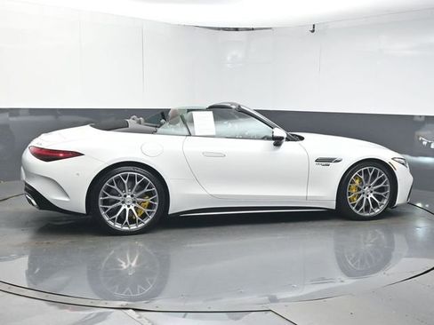 Used 2023 Mercedes-Benz SL 63 AMG 4MATIC image 10