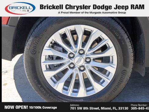 Used 2024 Cadillac XT4 Luxury FWD image 34