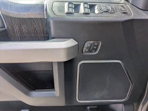 Used 2021 Ford F350 Lariat image 15