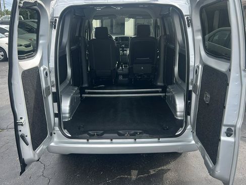 Used 2020 Nissan NV200 SV FWD image 7