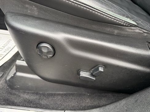 Used 2013 Dodge Durango R/T w/ Technology Group image 17