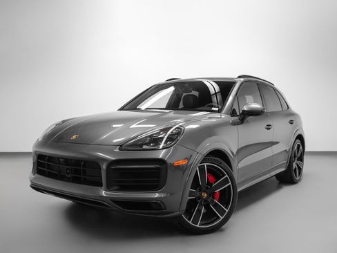 Certified 2021 Porsche Cayenne GTS AWD/4WD image 1