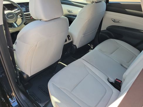 New 2026 Hyundai Tucson SEL image 15