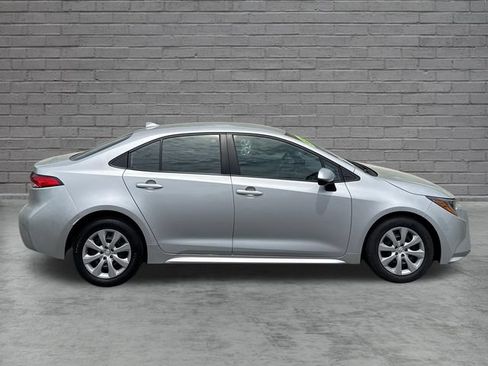 Used 2024 Toyota Corolla LE FWD image 8