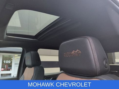 Used 2023 Chevrolet Silverado 1500 High Country w/ High Country Premium Package image 20