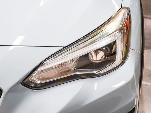 Used 2020 Subaru Crosstrek 2.0i Limited w/ Moonroof Package w/Navigation image 8