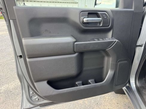 Used 2021 Chevrolet Silverado 1500 Custom w/ Safety Confidence Package AWD/4WD image 27