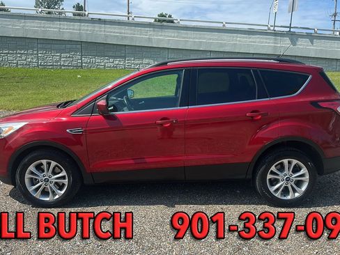 Used 2018 Ford Escape SEL AWD/4WD image 1
