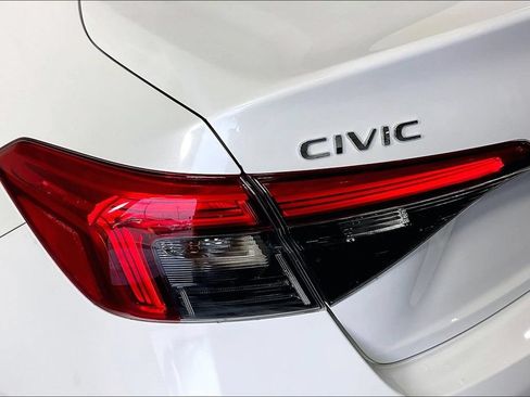 Used 2022 Honda Civic Sport image 38