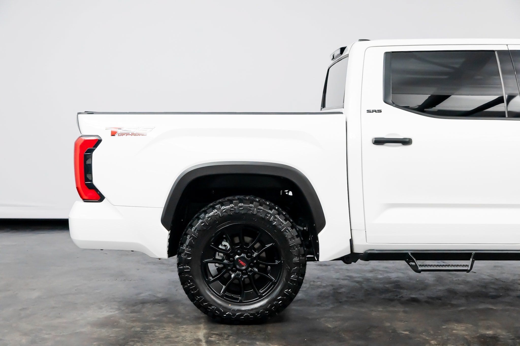 Used 2023 Toyota Tundra SR5 AWD/4WD image 24