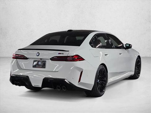 New 2027 BMW M5 w/ Carbon Package AWD/4WD image 5