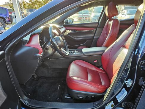 Used 2020 MAZDA MAZDA3 AWD Hatchback w/ Premium Pkg image 18