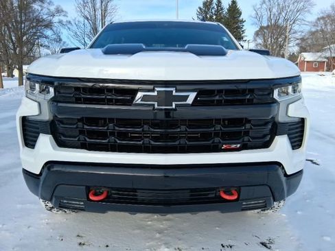 Used 2022 Chevrolet Silverado 1500 LT Trail Boss w/ Protection Package image 2