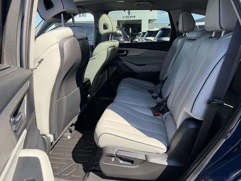 Used 2023 Acura MDX SH-AWD w/ Advance Package image 16