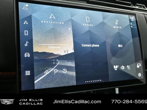 Used 2023 Land Rover Range Rover SV image 13