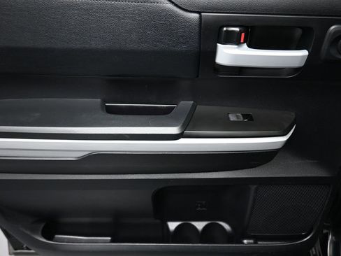 Used 2020 Toyota Tundra SR5 w/ SR5 Upgrade Package image 29