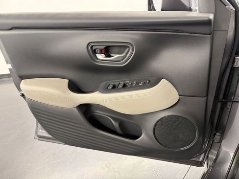 New 2026 Honda HR-V LX image 12