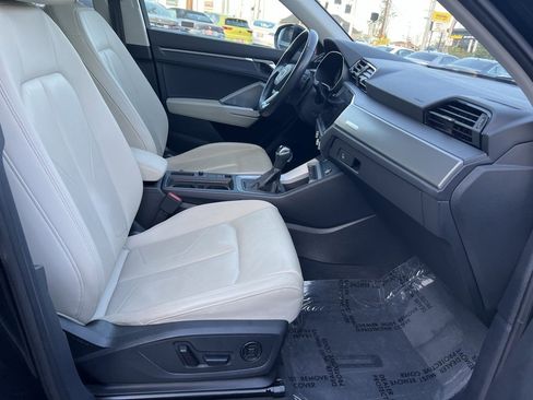 Used 2023 Audi Q3 2.0T Premium image 38