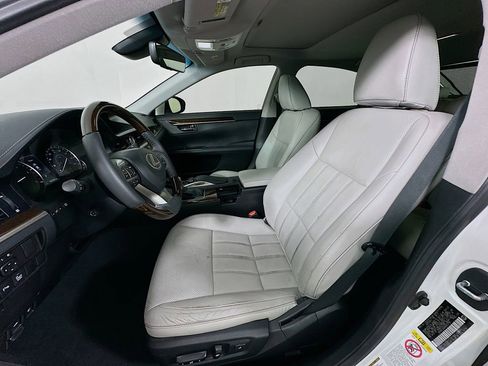 Used 2017 Lexus ES 350 w/ Luxury Package FWD image 21