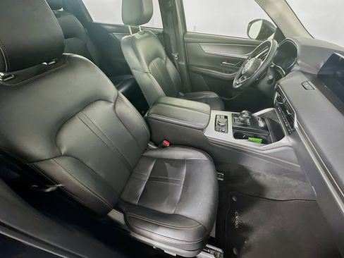 Used 2023 Jeep Wrangler Sahara w/ Cold Weather Group image 35