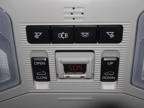 Used 2019 Toyota RAV4 XLE Premium w/ Cold Weather Package image 12