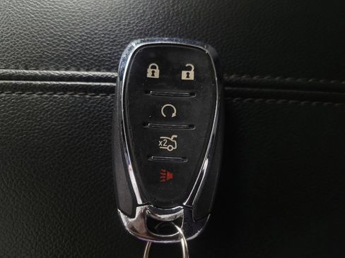 Used 2023 Chevrolet Malibu LT FWD image 32