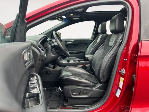 Used 2020 Ford Edge ST w/ Equipment Group 401A image 15