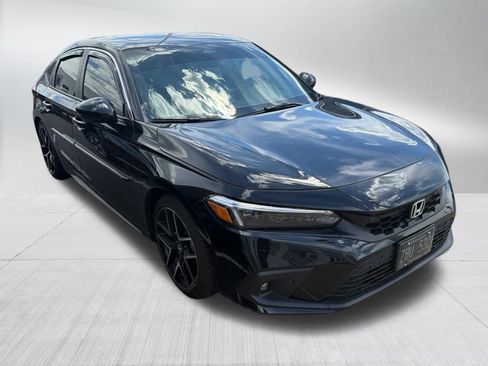 Used 2024 Honda Civic Sport Touring image 3