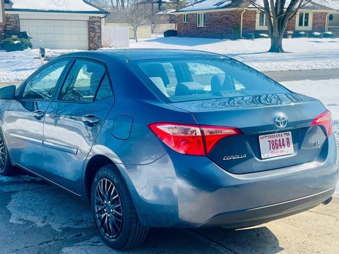 Used 2017 Toyota Corolla LE image 7