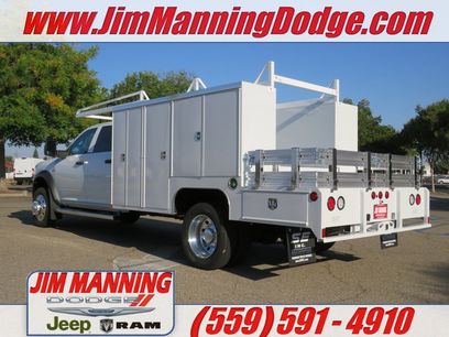 New 2023 RAM 5500 Tradesman w/ Chrome Appearance Group
