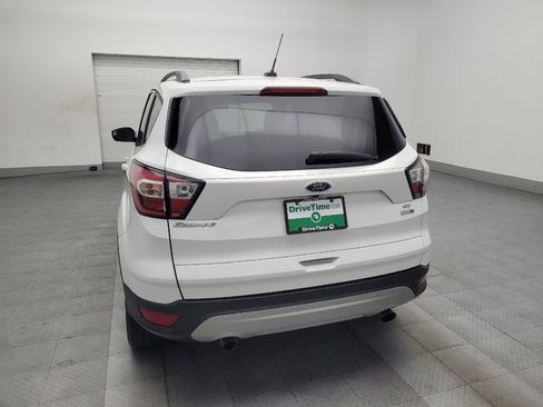 Used 2018 Ford Escape SE image 6