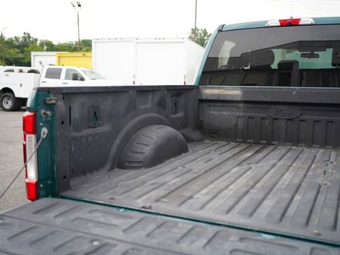 Used 2019 Ford F250 XL w/ Power Equipment Group AWD/4WD image 11