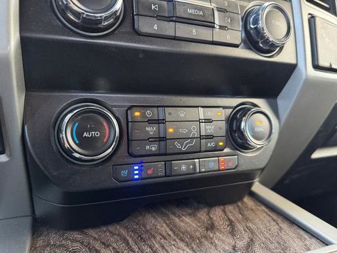 Certified 2019 Ford F250 Lariat w/ Lariat Ultimate Package image 27