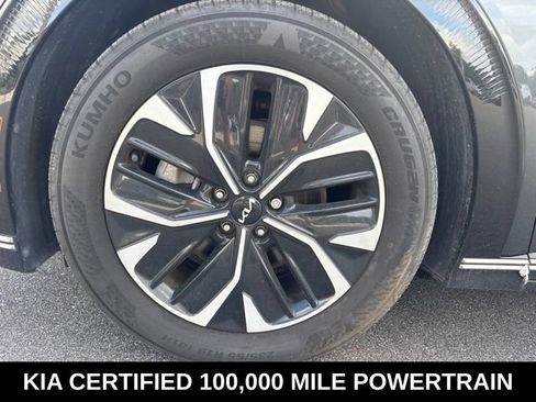 Certified 2024 Kia EV6 Wind RWD image 9