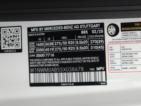 Certified 2025 Mercedes-Benz G 580 w/ EQ Technology image 38