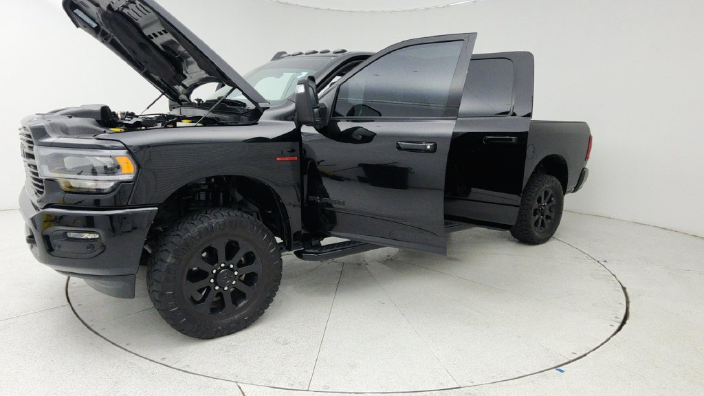Used 2024 RAM 2500 Laramie w/ Night Edition AWD/4WD image 10