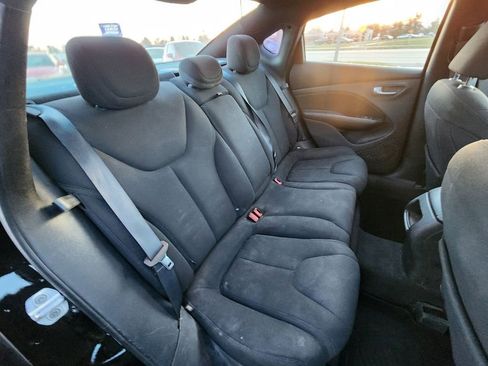 Used 2013 Dodge Dart Limited image 19
