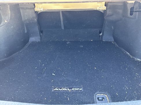Used 2019 Toyota Avalon XLE w/ Carpet Mat Package FWD image 23