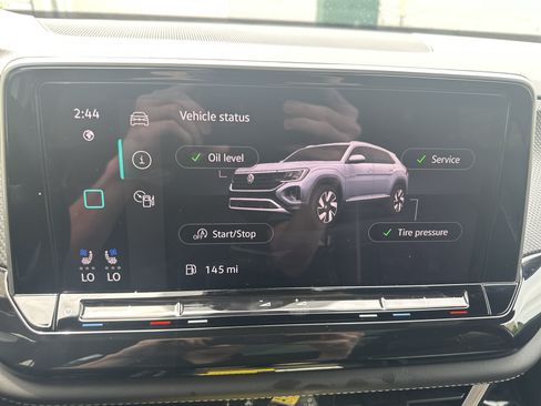 Used 2026 Volkswagen Atlas Cross Sport SEL Premium R-Line AWD/4WD image 25