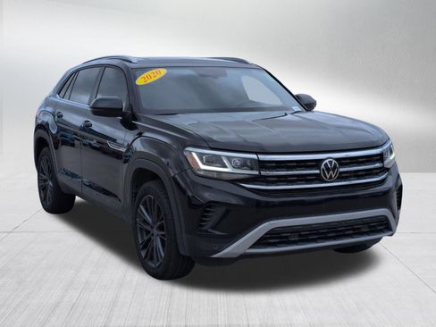 Used 2020 Volkswagen Atlas Cross Sport SE w/ Panoramic Sunroof Package image 8