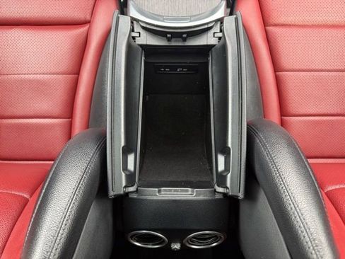 Used 2022 Mercedes-Benz GLC 300 4MATIC image 39
