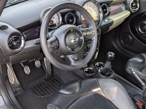 Used 2013 MINI Cooper S image 4