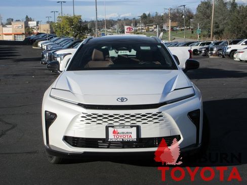 New 2026 Toyota Crown Signia image 19