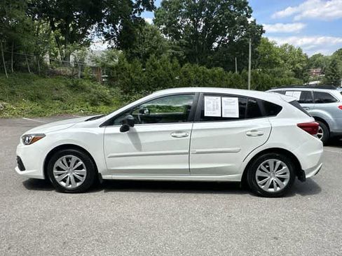 Certified 2022 Subaru Impreza 2.0i AWD/4WD image 2