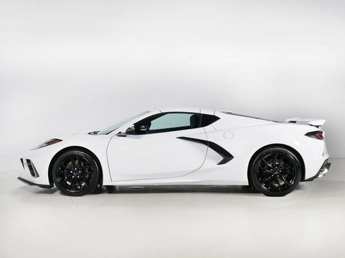 Used 2026 Chevrolet Corvette Stingray Coupe w/ Z51 Performance Package RWD image 2