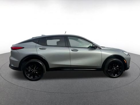 Used 2025 Buick Envista Sport Touring image 17