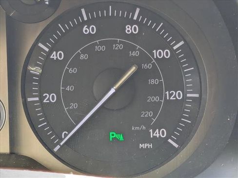 Used 2019 Lexus GX 460 Premium image 4