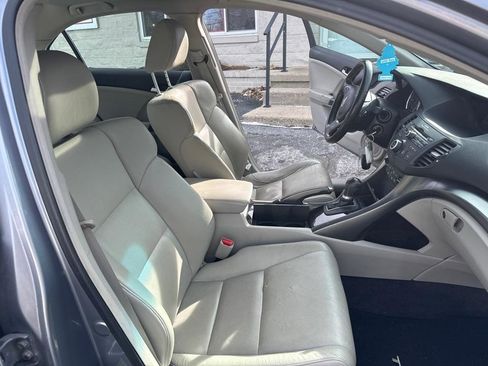 Used 2011 Acura TSX w/ Technology Package image 14